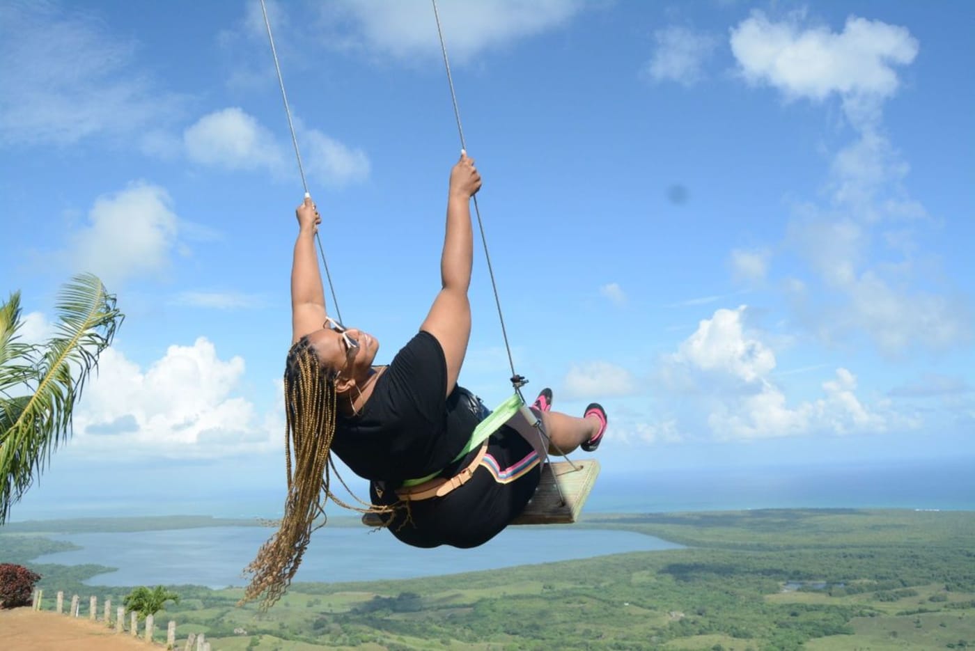 Montaña Redonda + Horseback Riding Combo Miches – Swings & Views