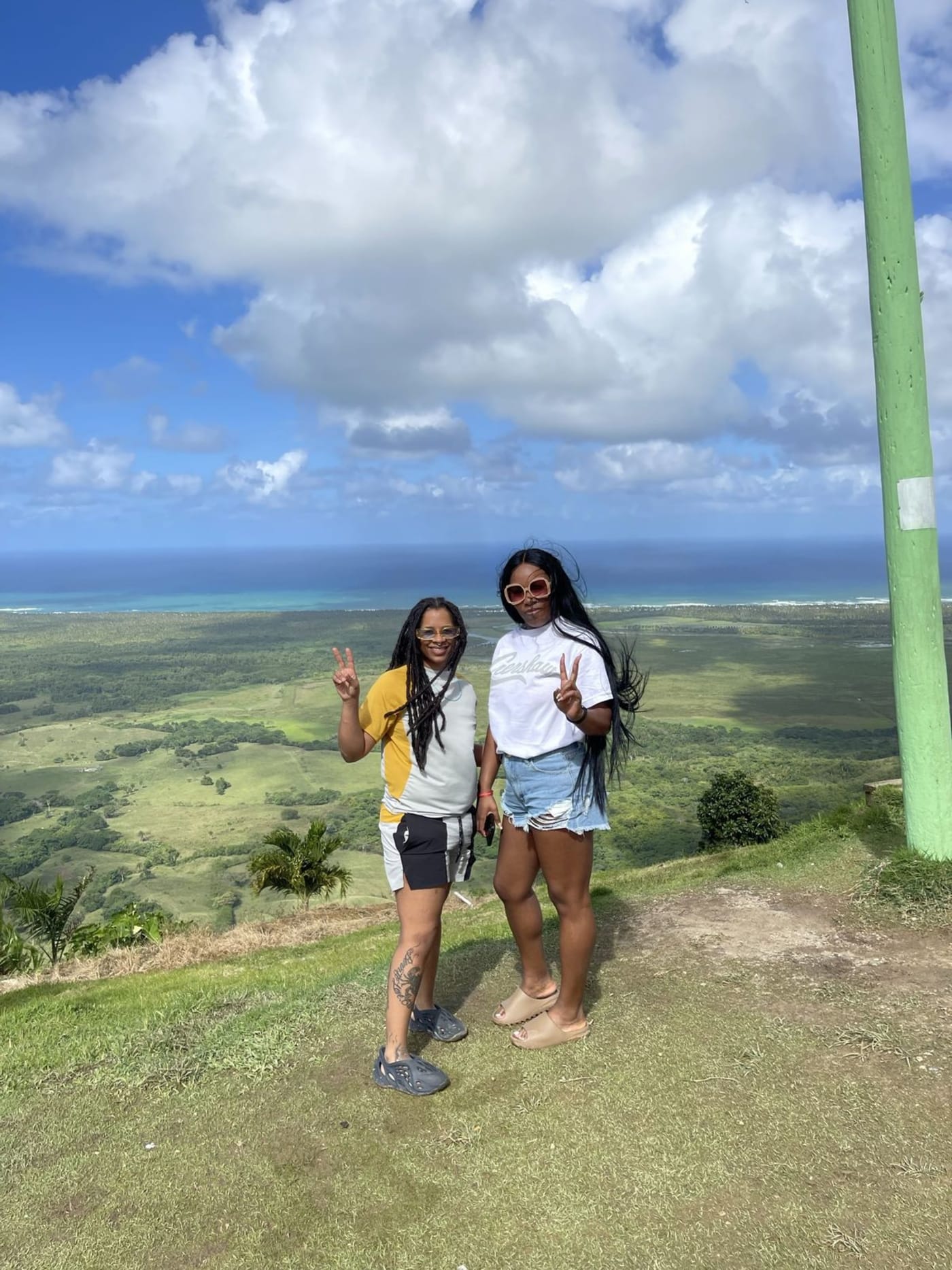 Montaña Redonda Miches Tour – Swings & 360° Views from Miches Hotels