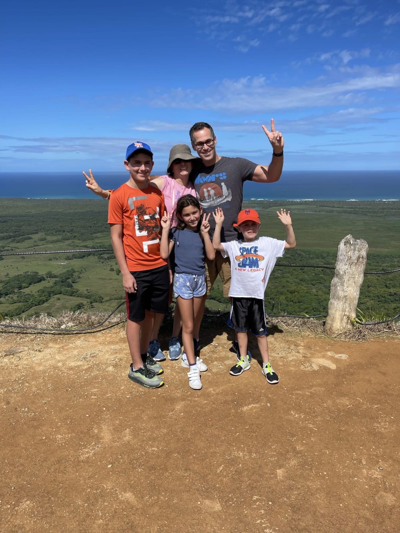 Montaña Redonda Miches Tour – Swings & 360° Views from Miches Hotels