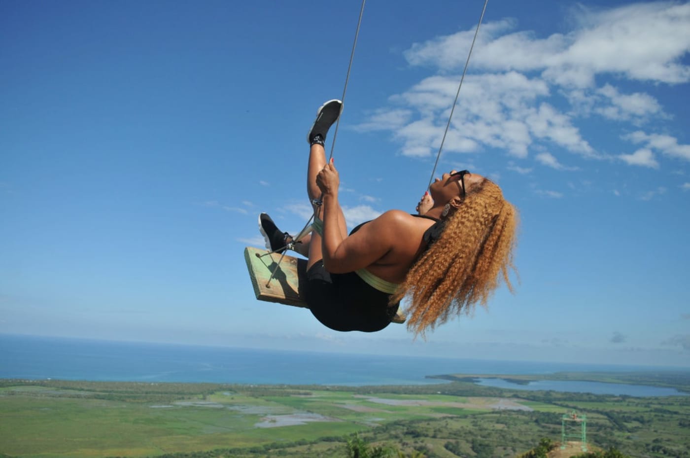 Montaña Redonda Miches Tour – Swings & 360° Views from Miches Hotels