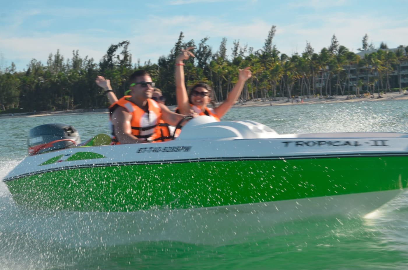 Speedboat + Parasailing + Snorkeling Punta Cana – Half-Day Combo