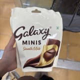 Cokelat Galaxy Mini Milk Besar — gambar 1