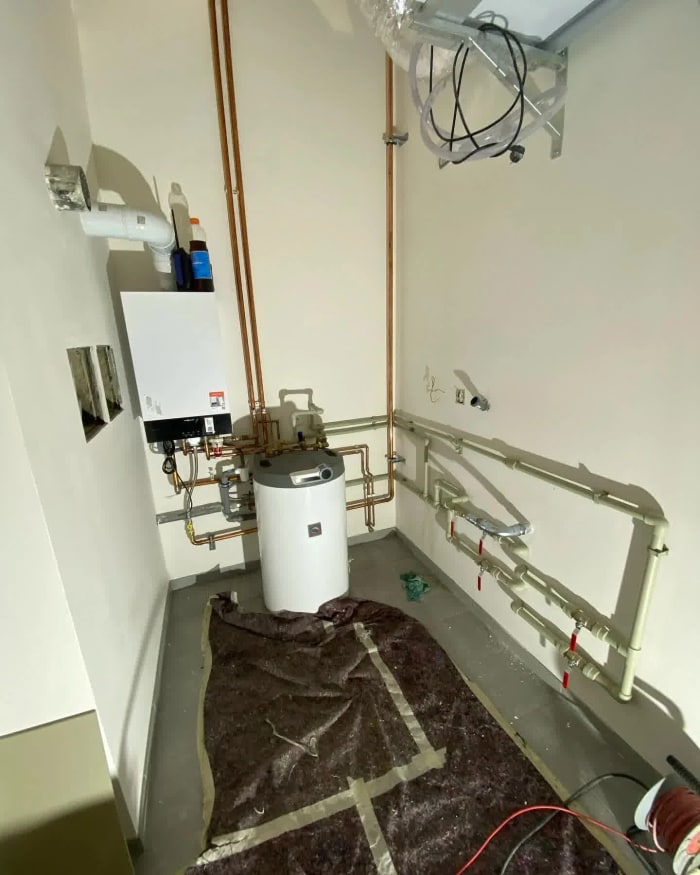 Kompletní rozvody topení – plynový kotel Viessmann