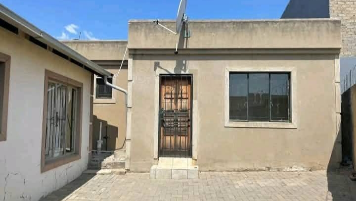 Room to rent in Midrand, Ebony Park ext 2