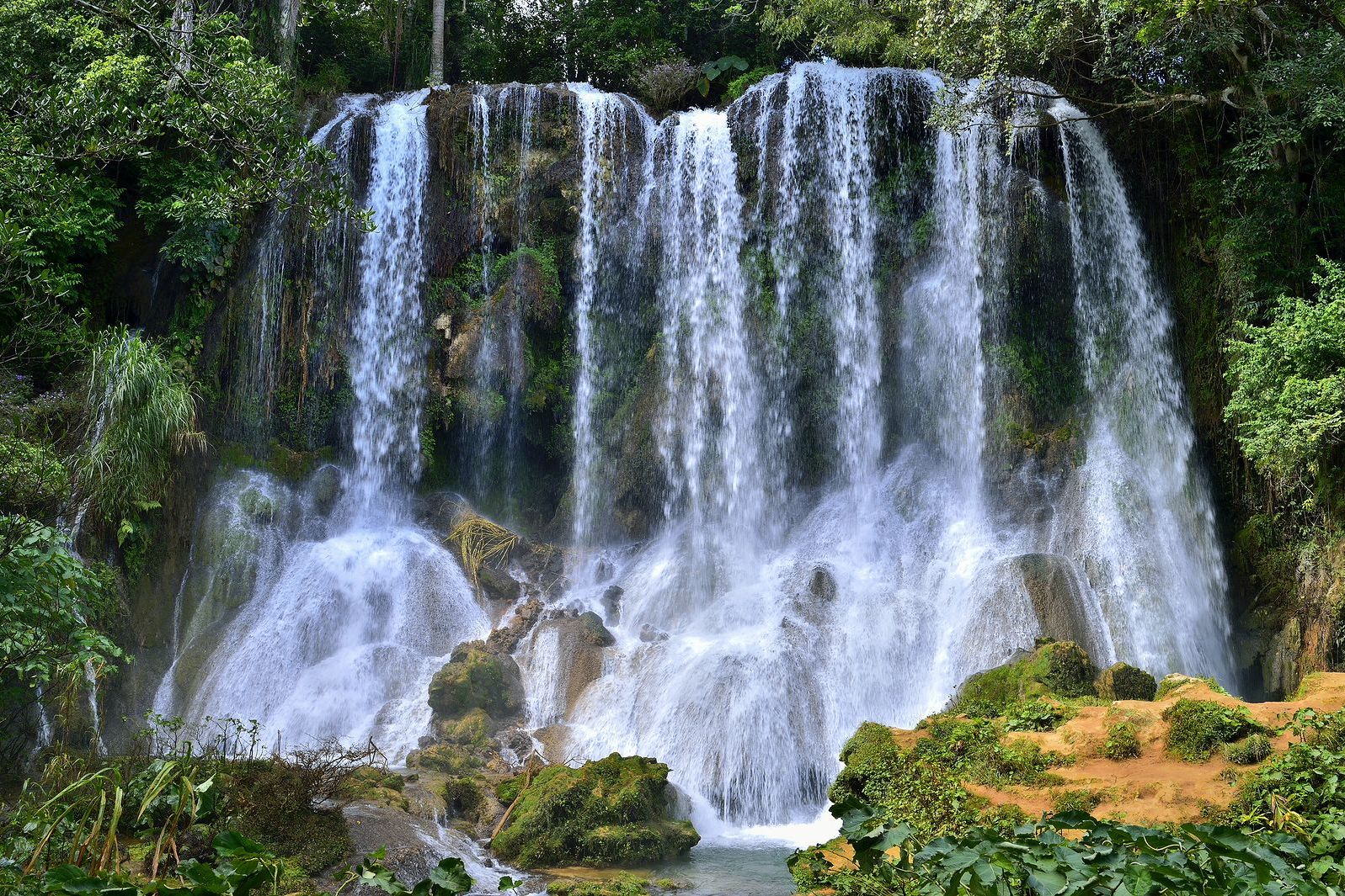 Colorful Cuba: Culture, Cars & More