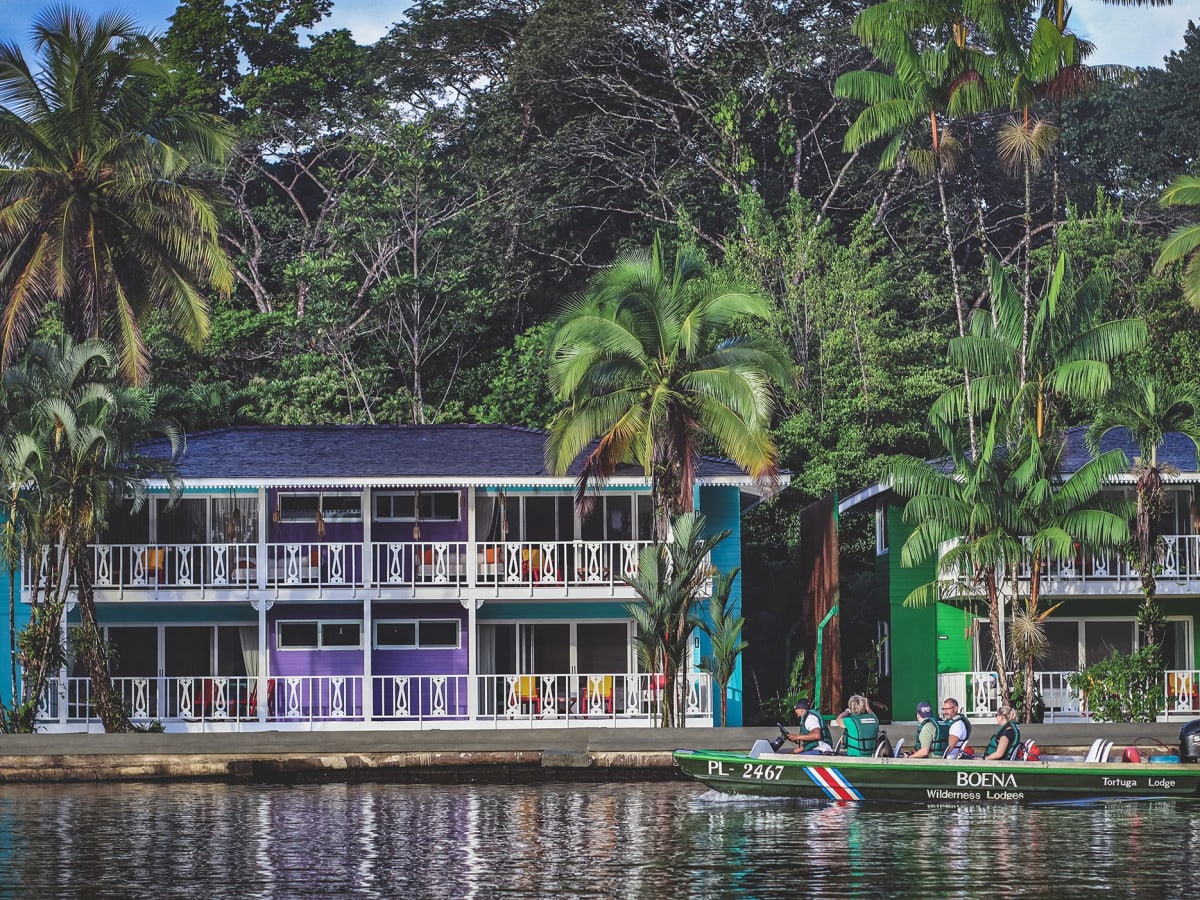 Tortuga Lodge