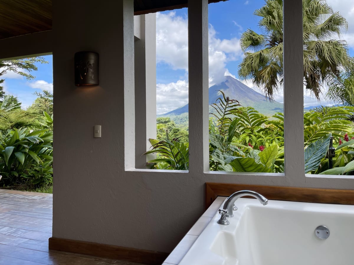 The Lost Iguana Resort & Spa