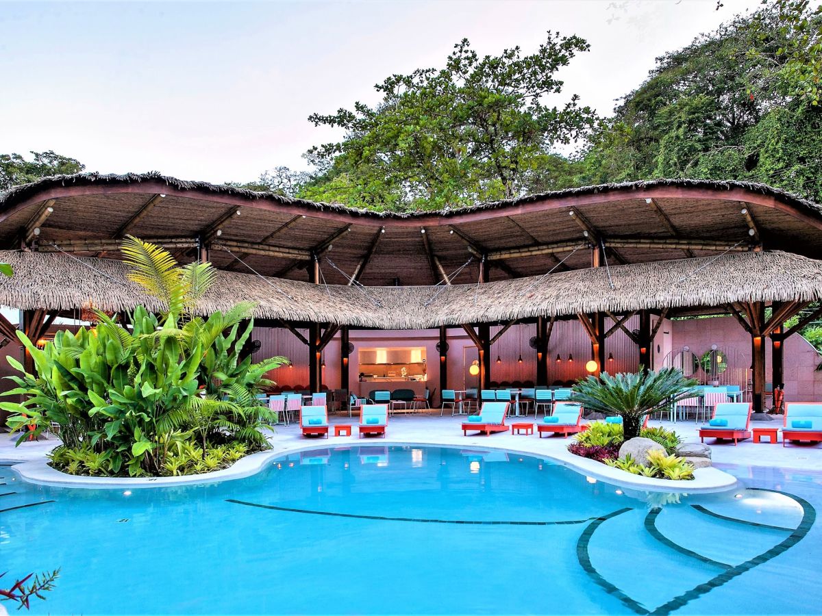 Hotel Aguas Claras