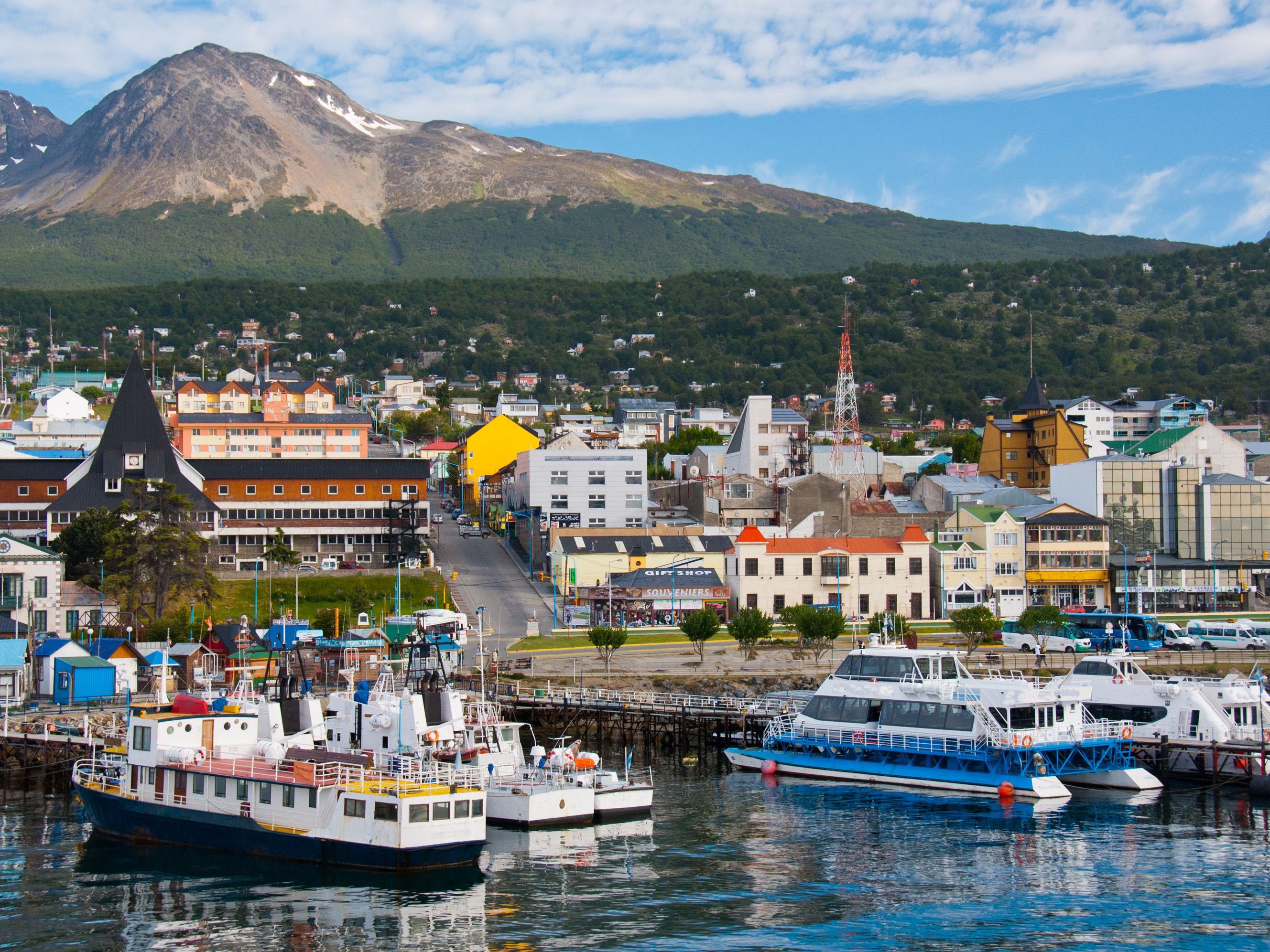 El Chalten - El Calafate - Ushuaia