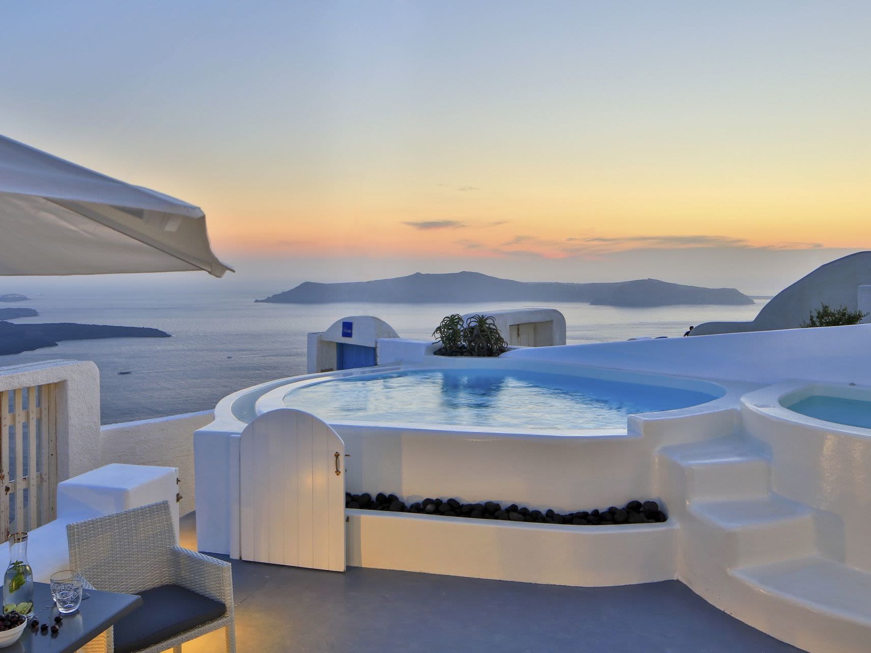 Dreams Luxury Suites