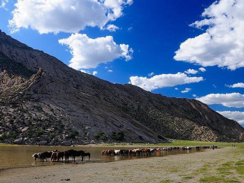Karakorum - Mt. Zorgol Khairkhan
