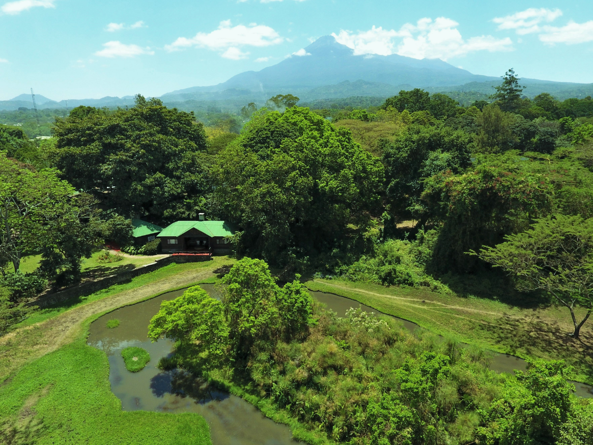 Mount Meru Game Lodge