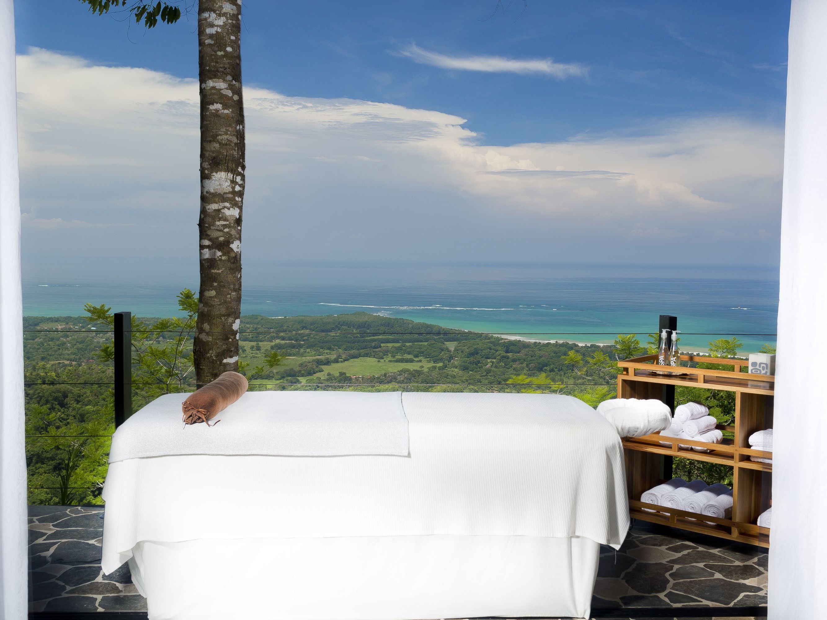 Explore Uvita & Relax at Kurá