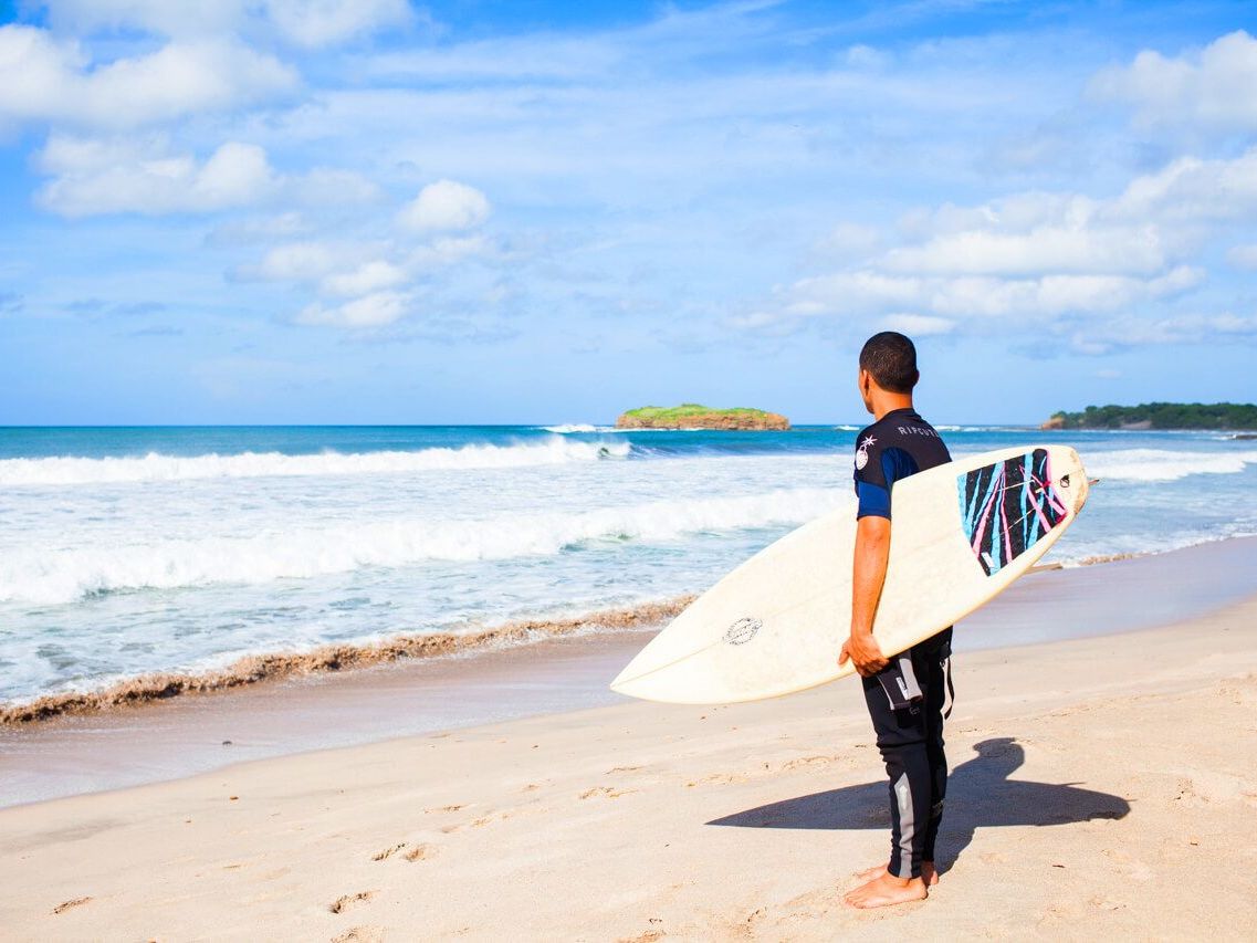 Hotel Punta Teonoste