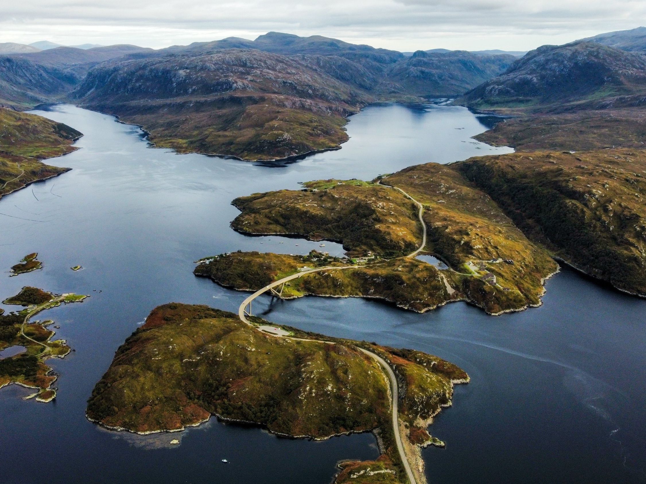 Travel from North Coast Highlands to Kylesku