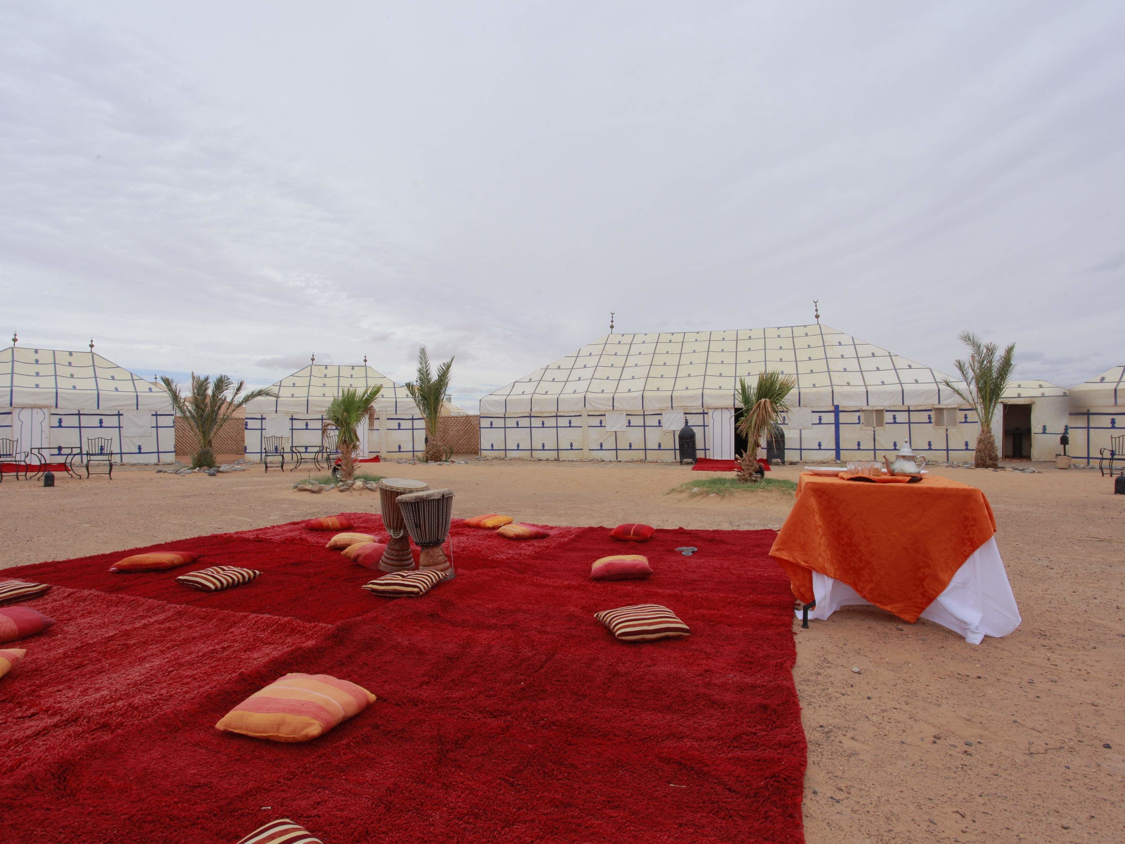 Sahara Deluxe Desert Camping