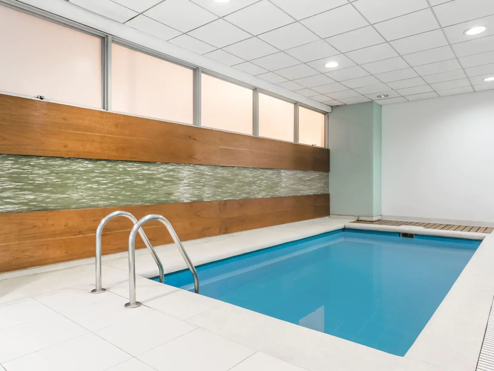 Wyndham Costa Del Sol Lima Airport