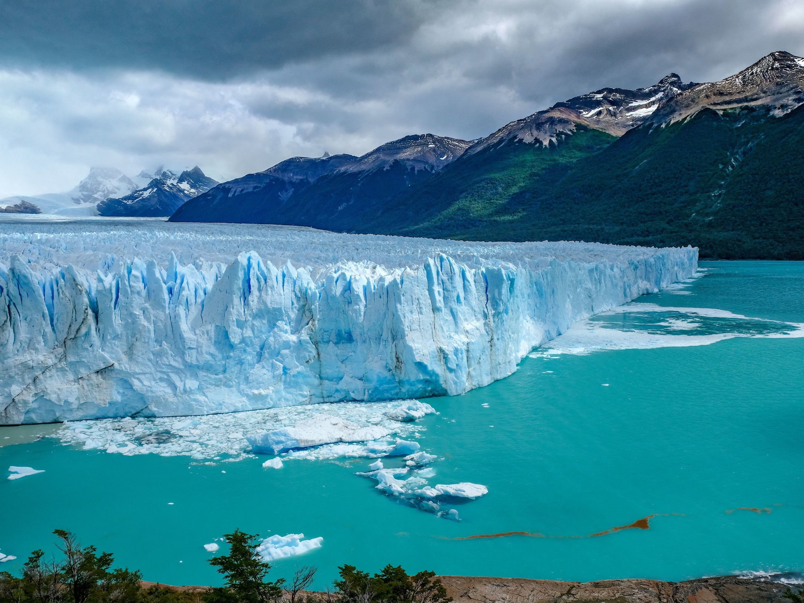 Perito Moreno Glacier with boat cruise