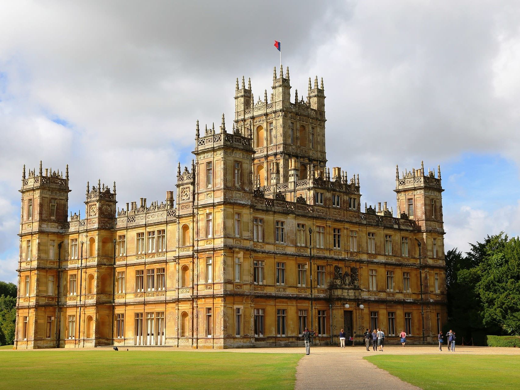 Visit Highclere Castle