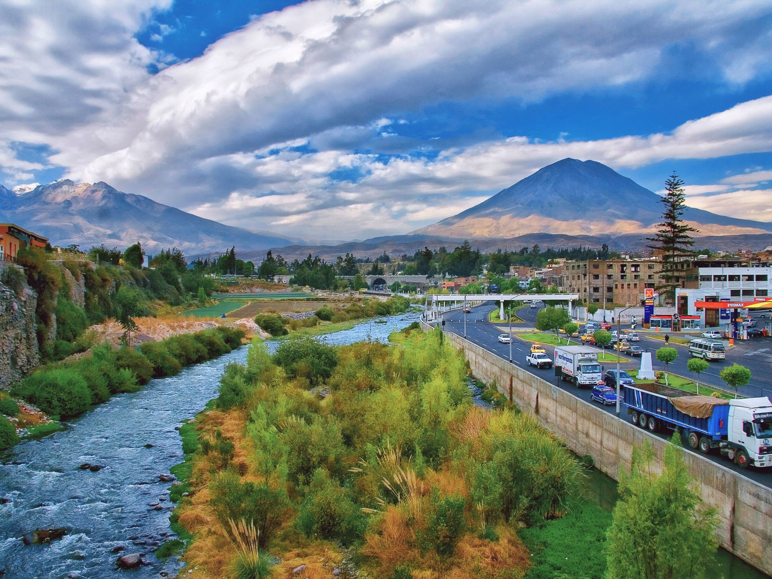 Transfer to Arequipa for Flight to Lima