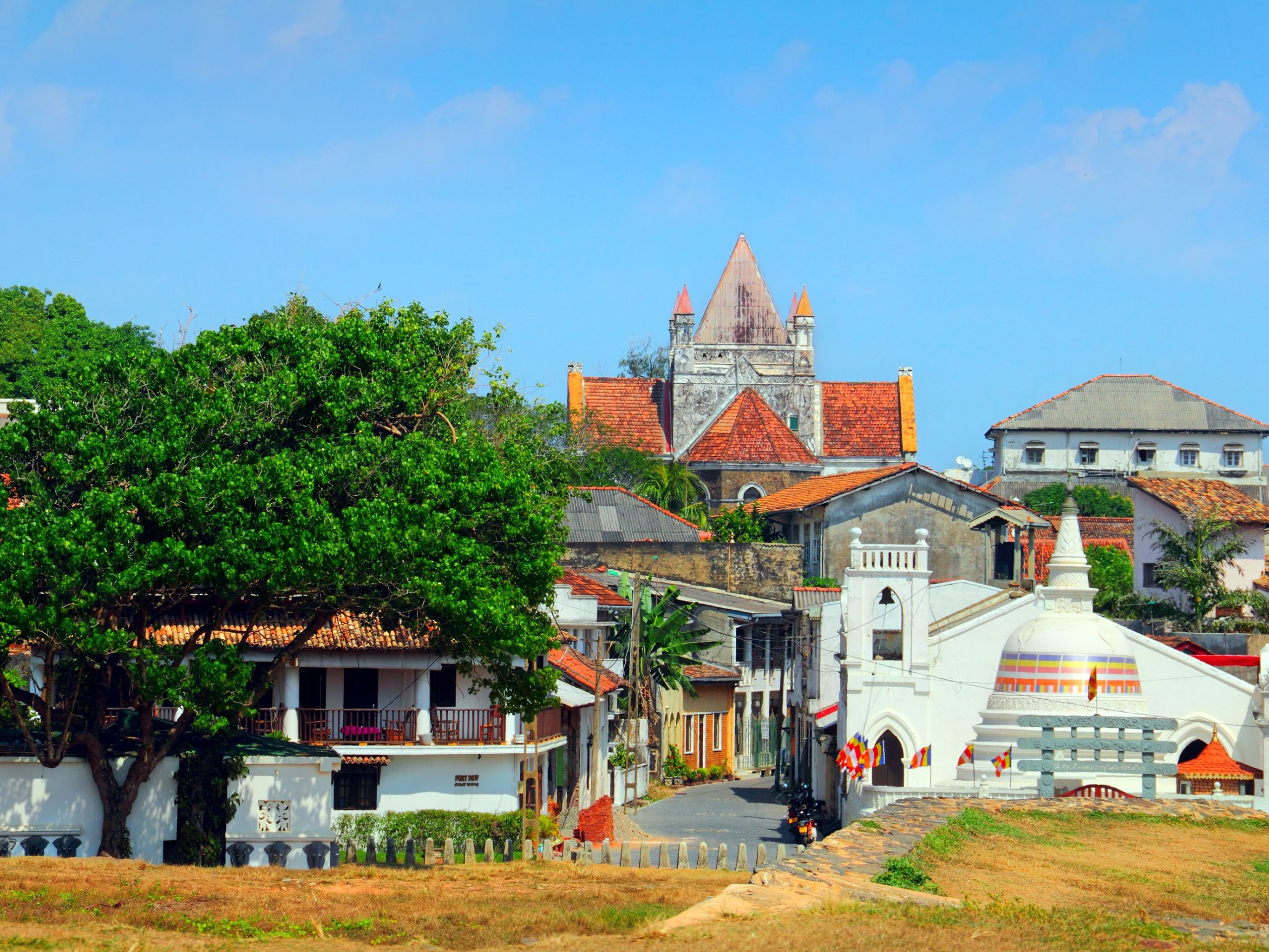 Drive to Galle and Visit the Galle Dutch Fortress