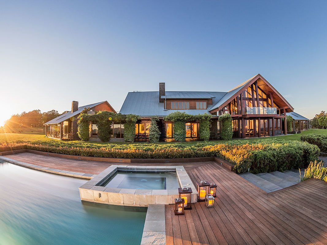 Spicers Peak Lodge