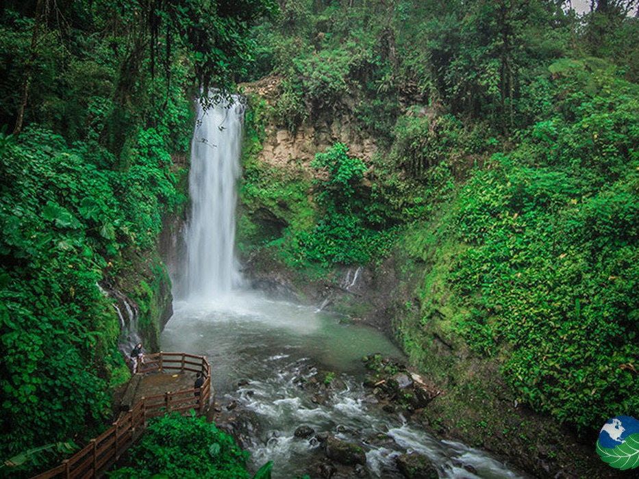La Paz Waterfall Gardens