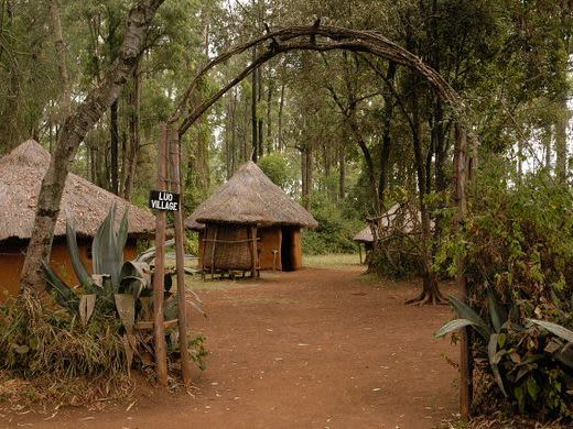 Arrive in Kenya and Afternoon Cultural Tour