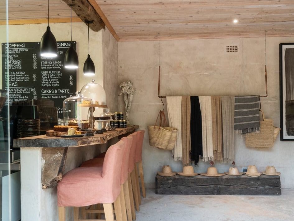 Franschhoek and Stellenbosch Art & Wine Tour (Full Day)