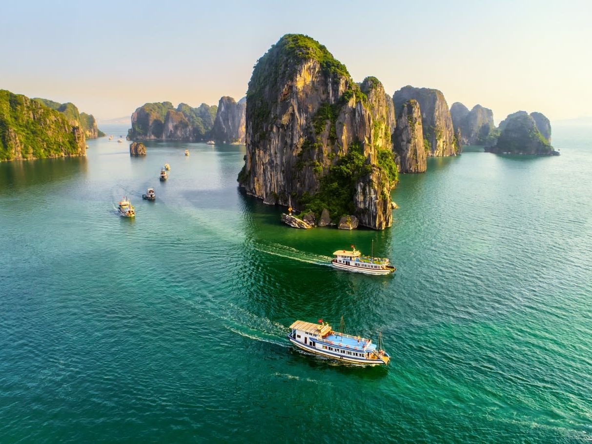 Ha Long Bay-Hanoi