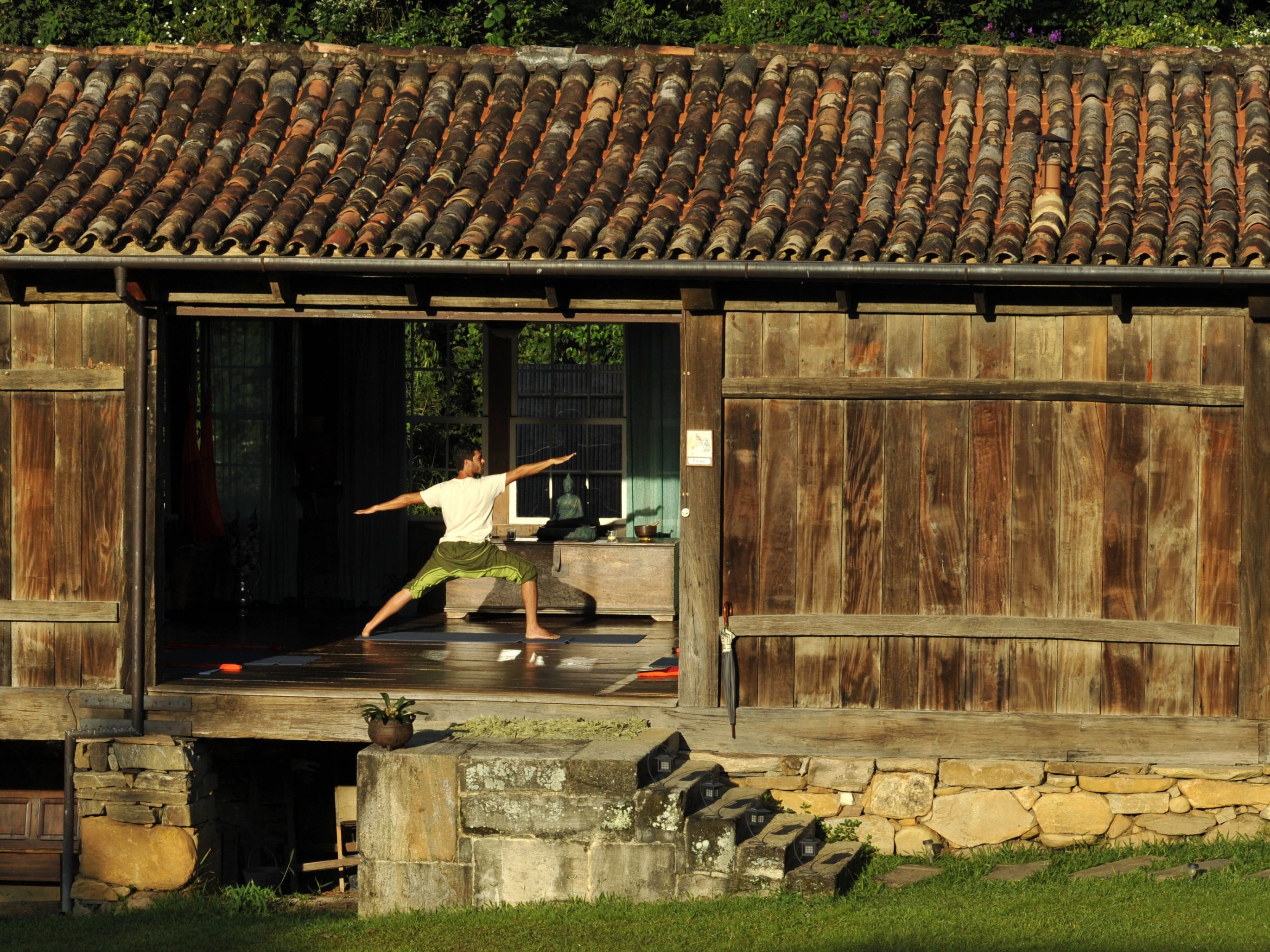 Explore Mogol Village at Ibiti Projeto