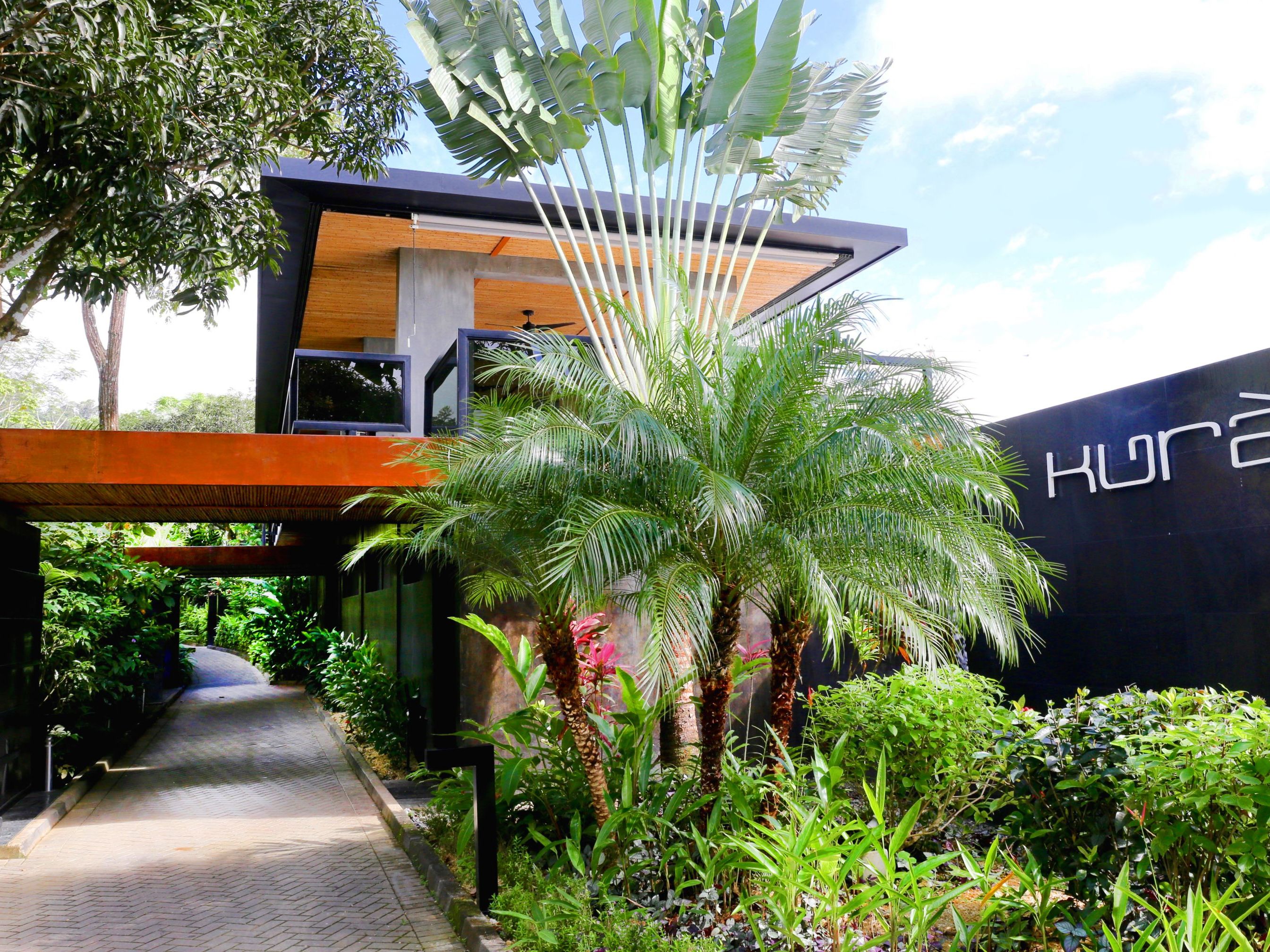 Explore Uvita & Relax at Kurá