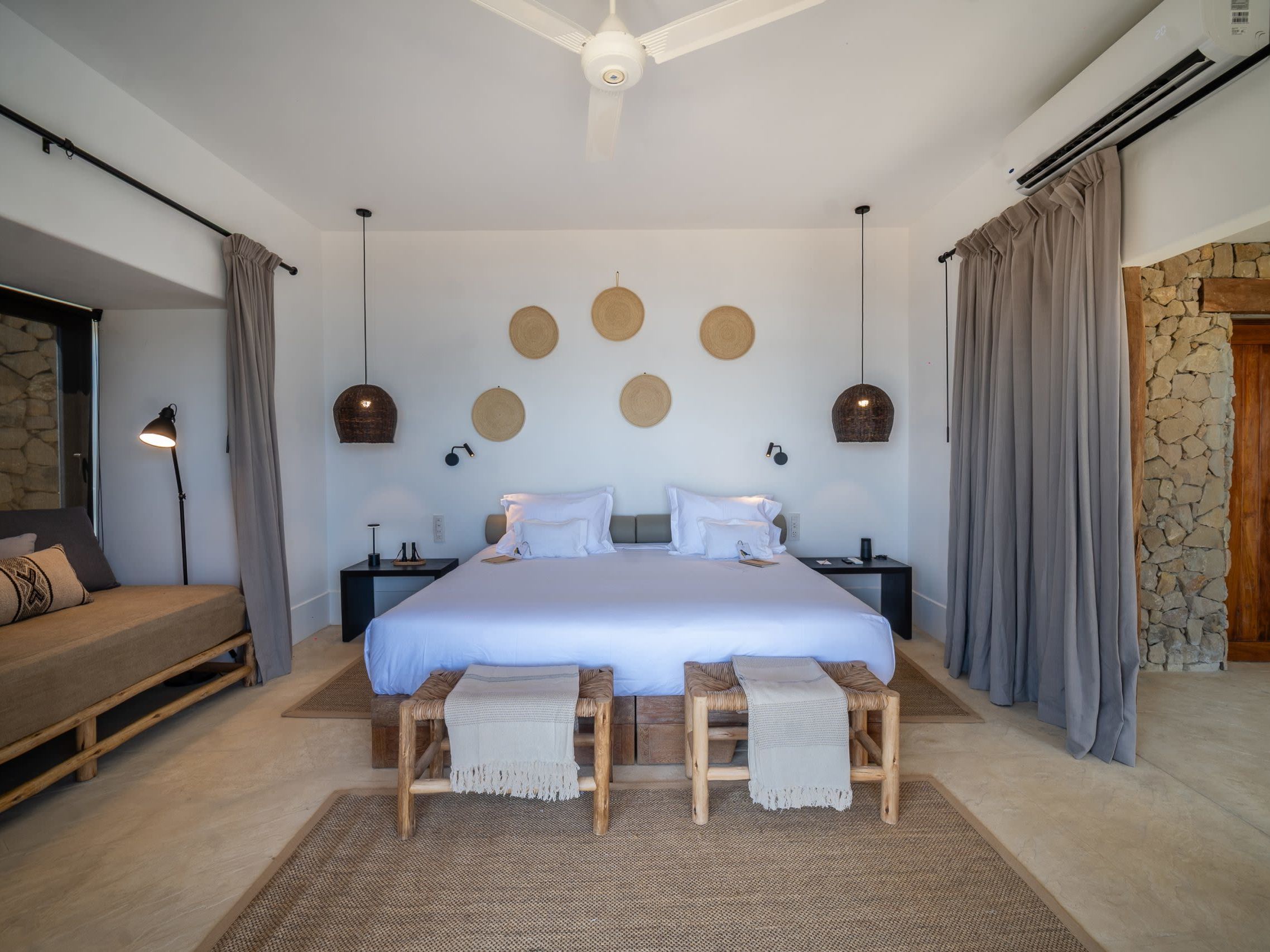 Explore Lima / Transfer to Cabo Blanco