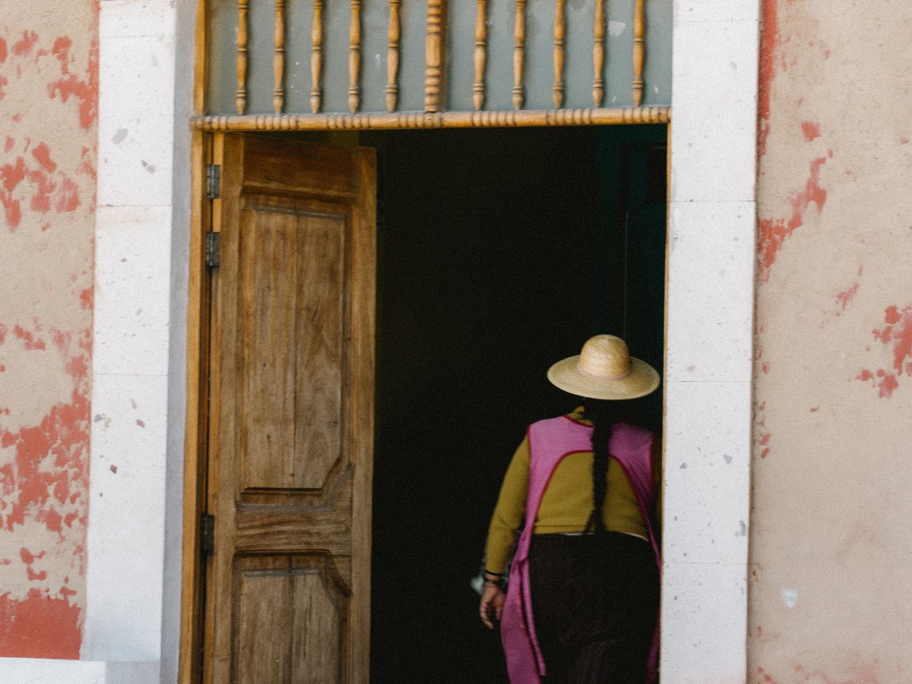 Unearth the Legends of Tinajani Canyon