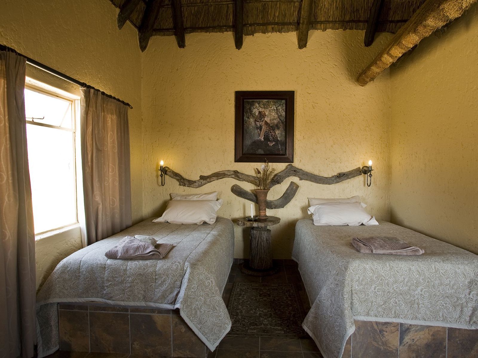 Grassland Bushman Lodge