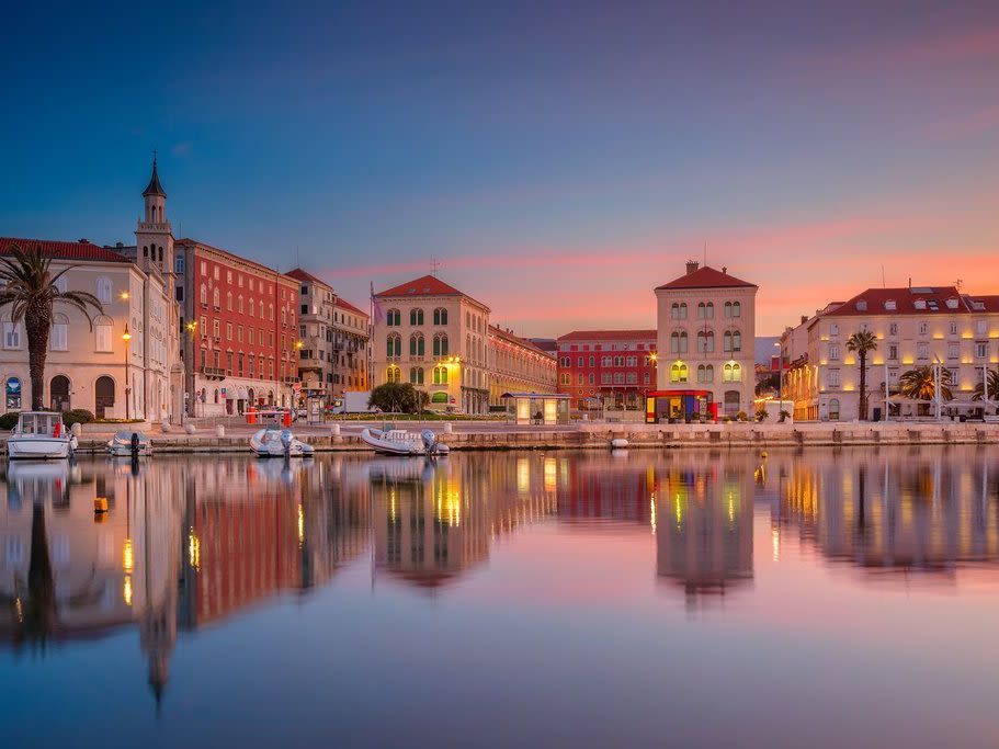 Arrive Split, Croatia