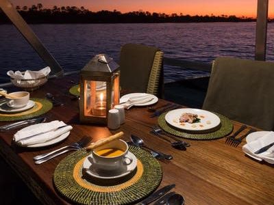 Malachite Dinner Sunset Cruise