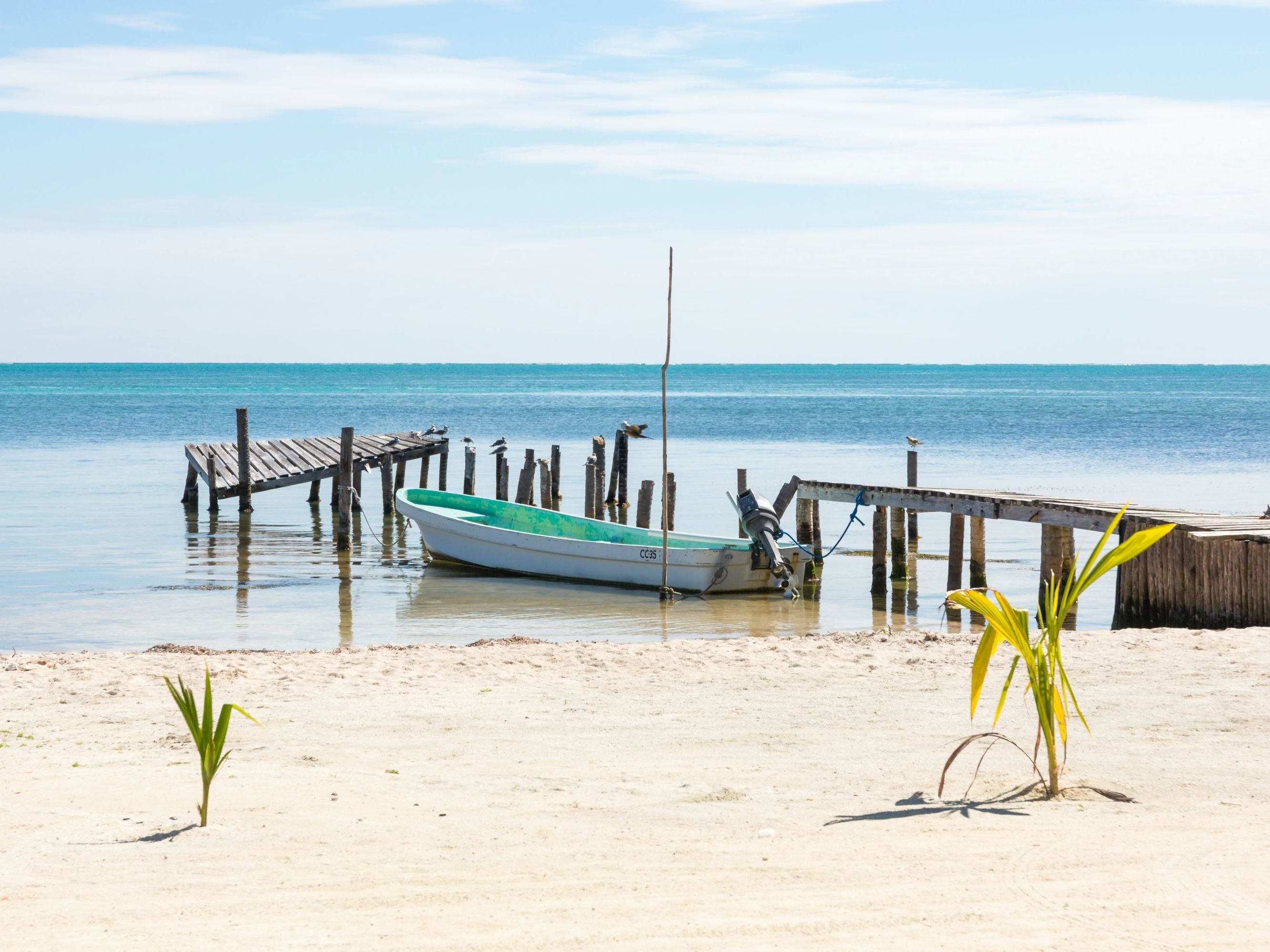 Days at leisure on Caye Caulker