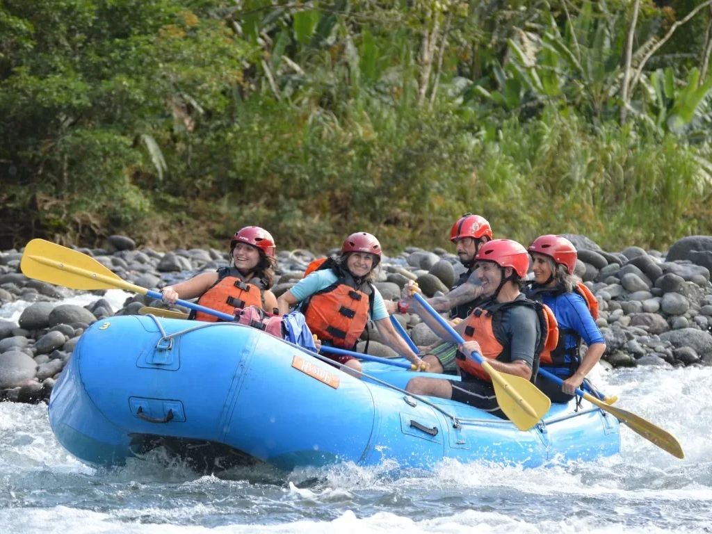 Private Transfer to Arenal with Rafting in Sarapiqui enroute
