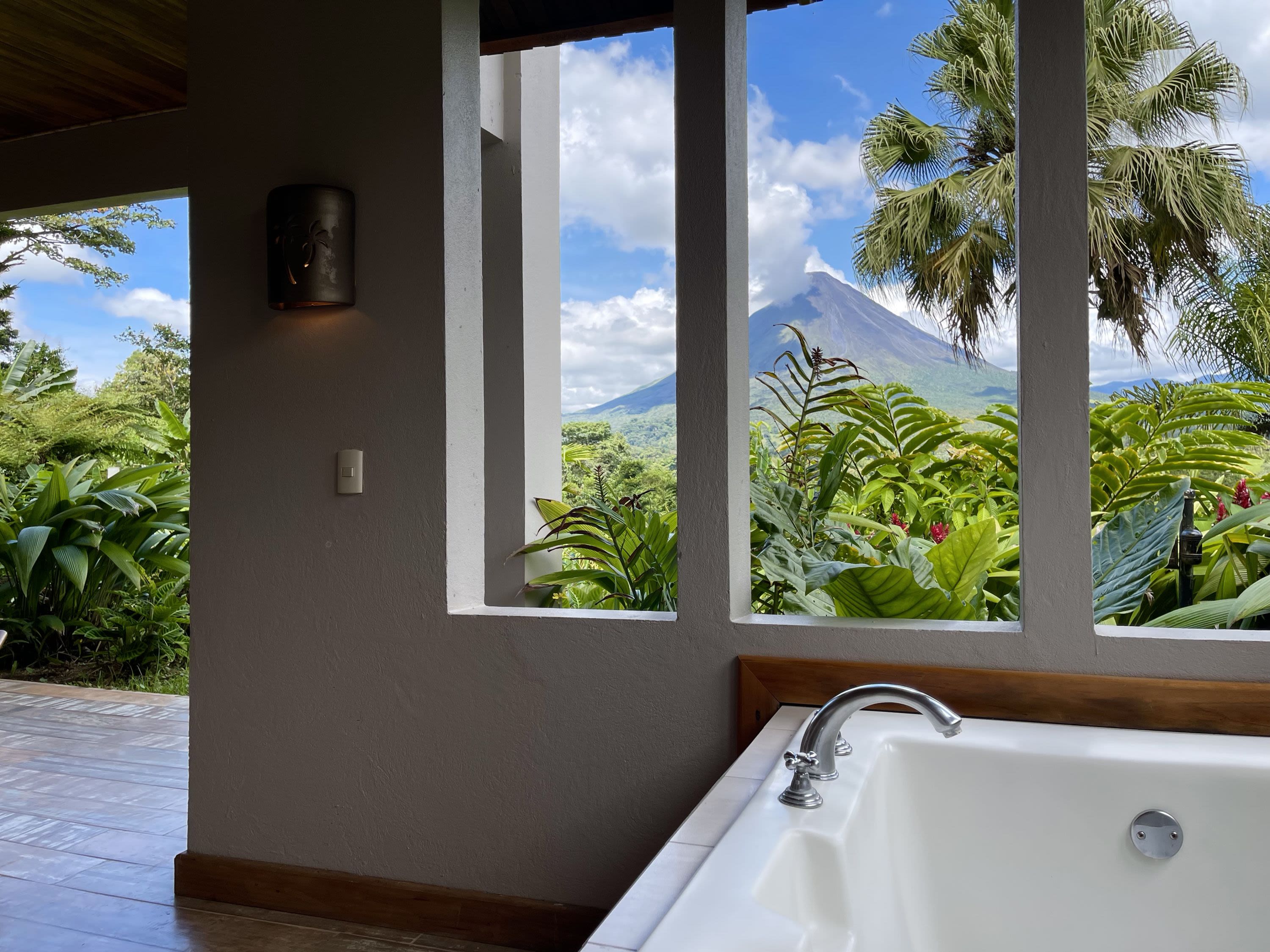 The Lost Iguana Resort & Spa