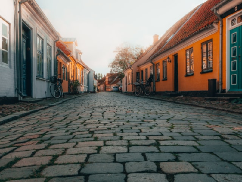 Egeskov Castle and ferry to Aero Island