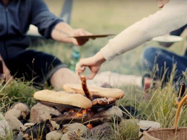 Beach foraging on Aero Island