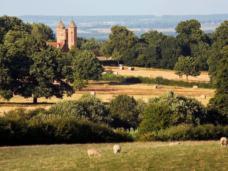 Welcome to England. Transfer to Sissinghurst in Kent.
