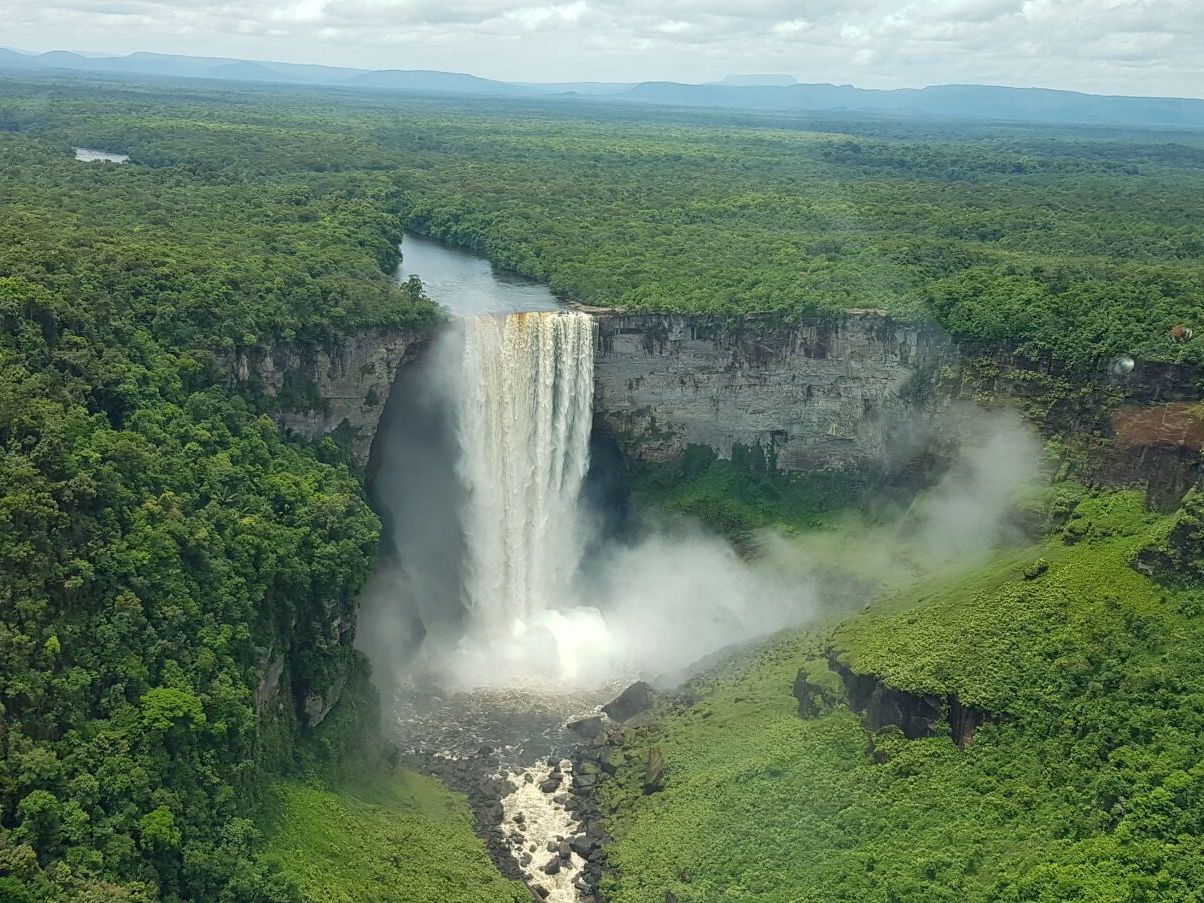 Scheduled Flight to Kaieteur Falls