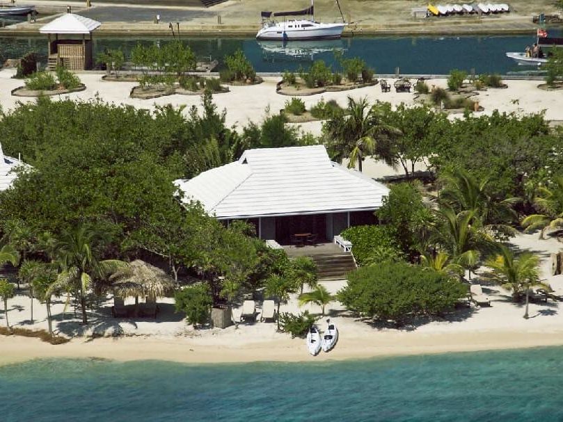 Barefoot Cay Resort