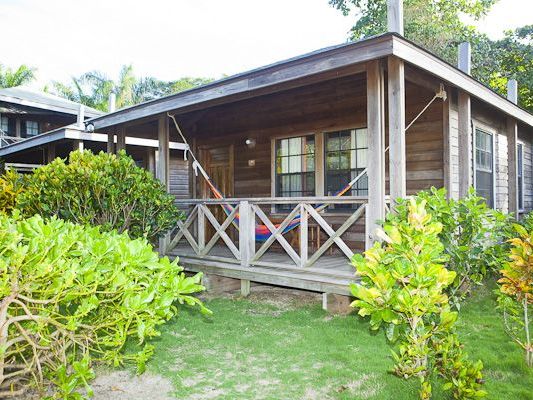 Las Rocas Resort & Dive Centre