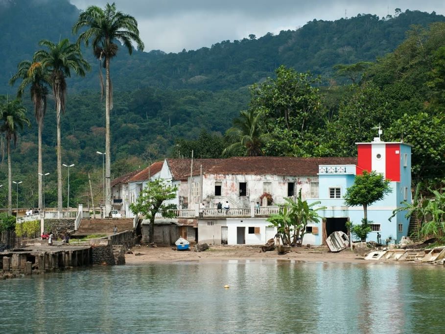 Introducing Principe