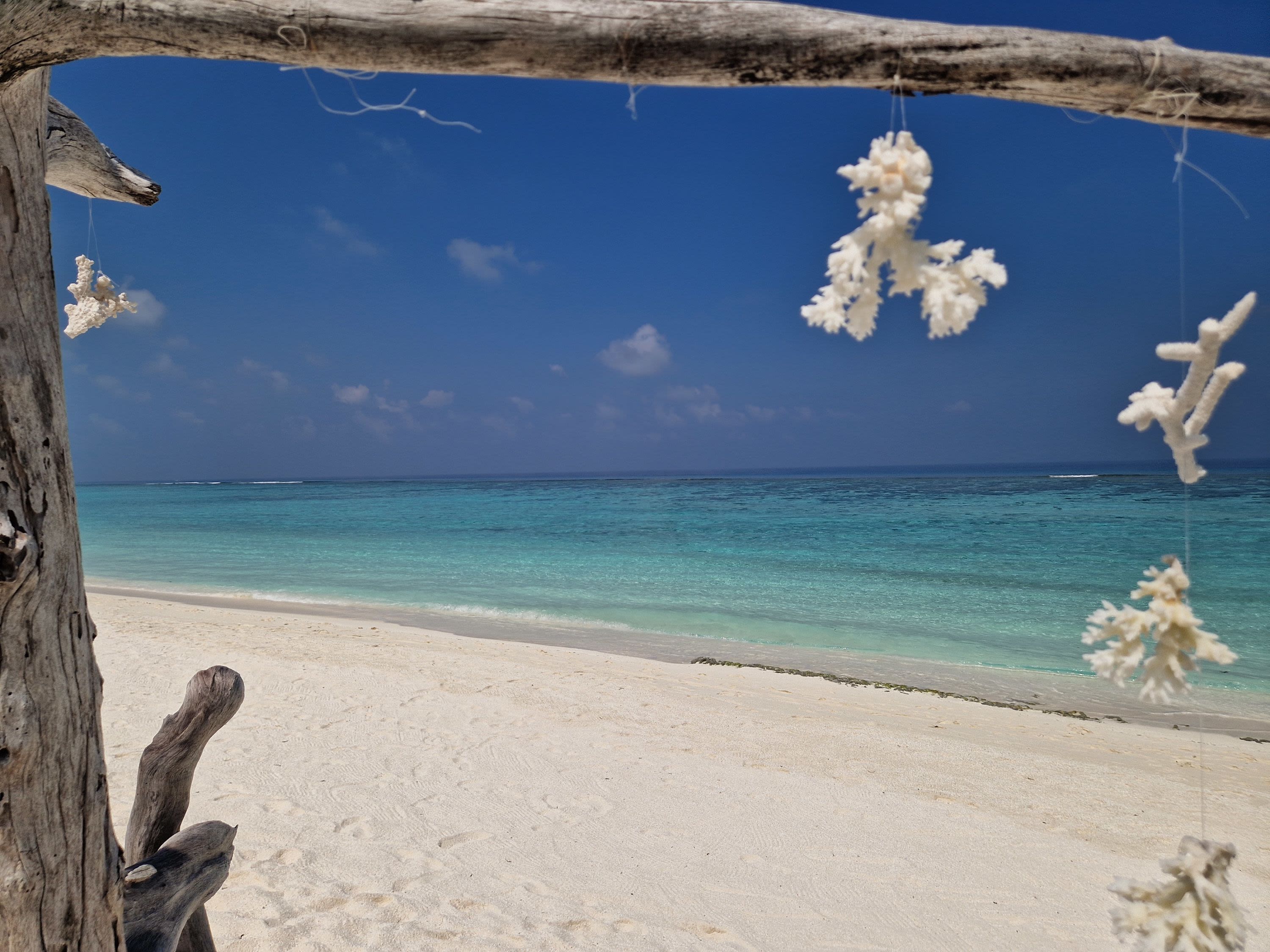 Introducing Fulhadhoo Island