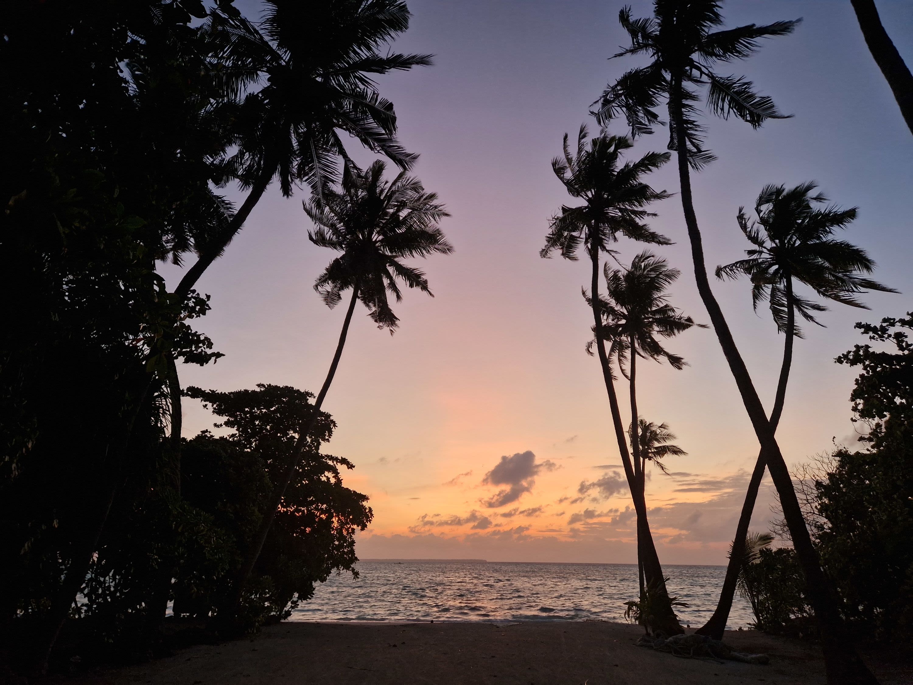 Introducing Fulhadhoo Island