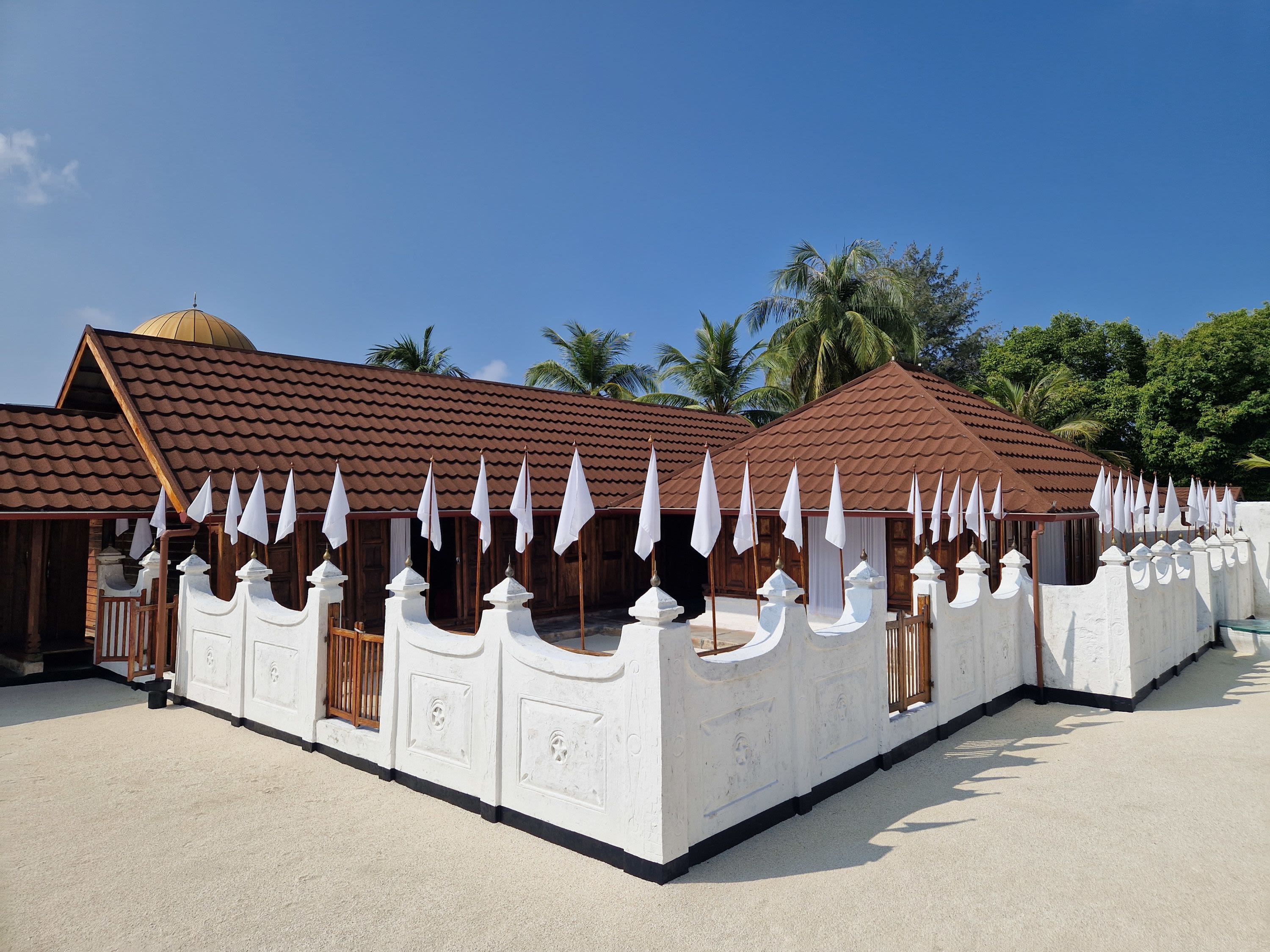 Day at Leisure on Hanimaadhoo